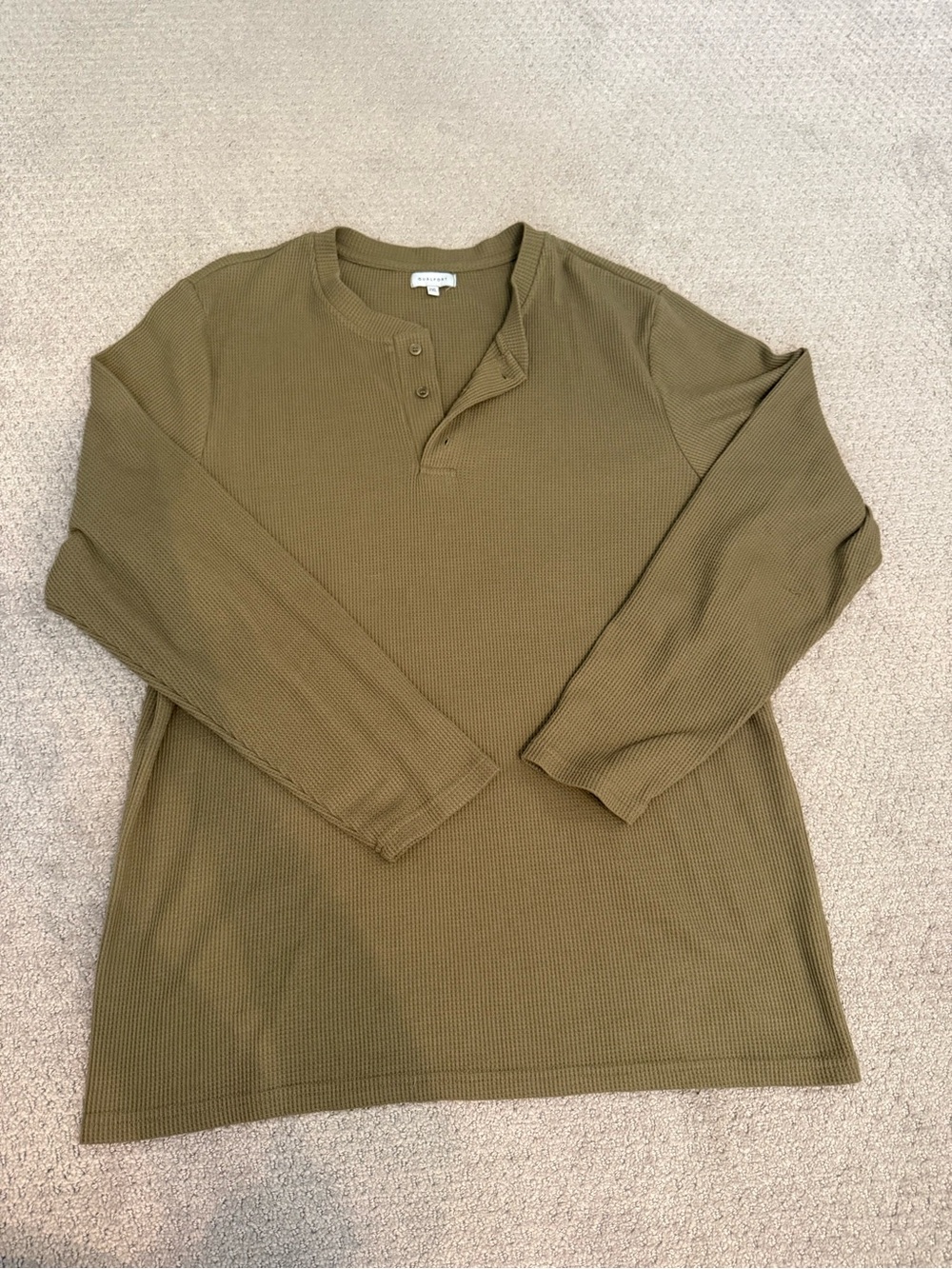 Men's Olive Ribbed Henley Long-Sleeve Shirt